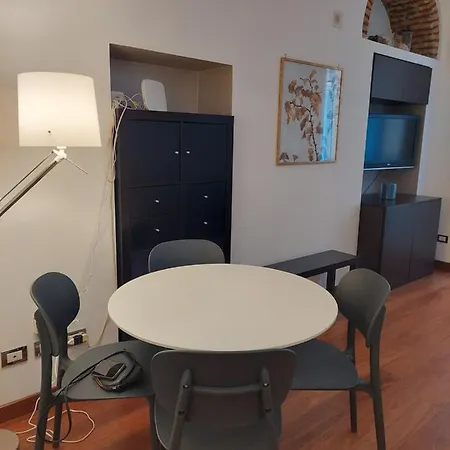 Perfect Place In Porta Venezia דירה *